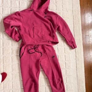 Nike tech matching set Hoodie and matching sweatpants